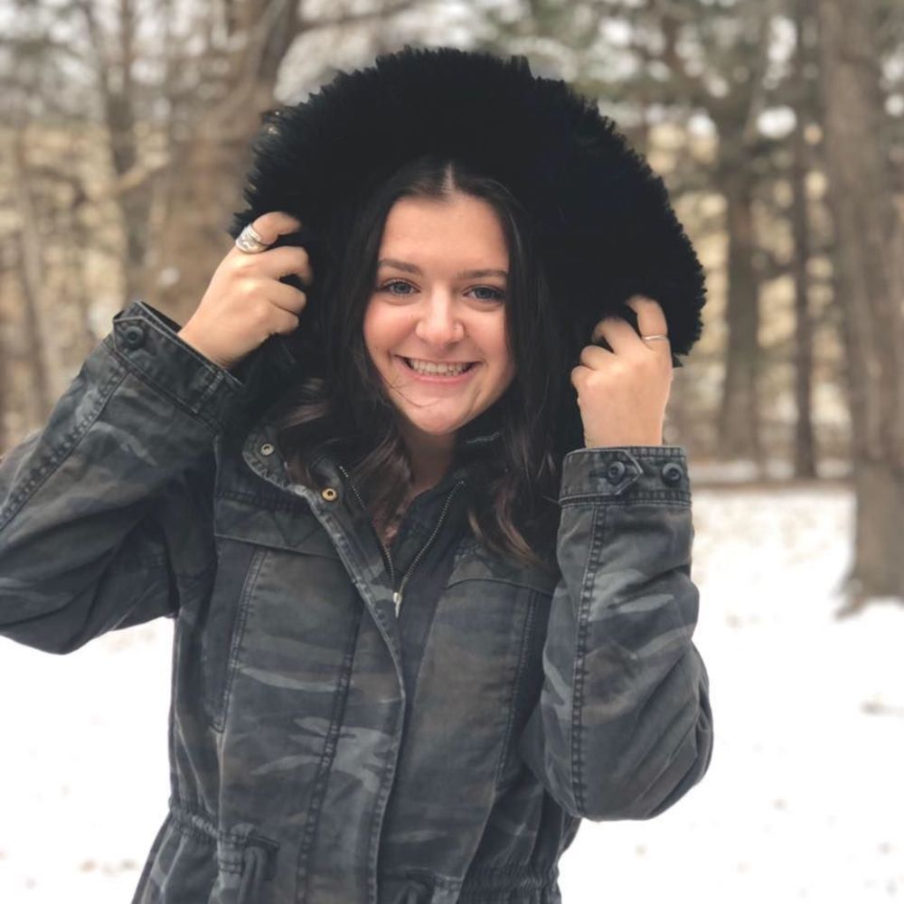 Meet your Posher, Madi